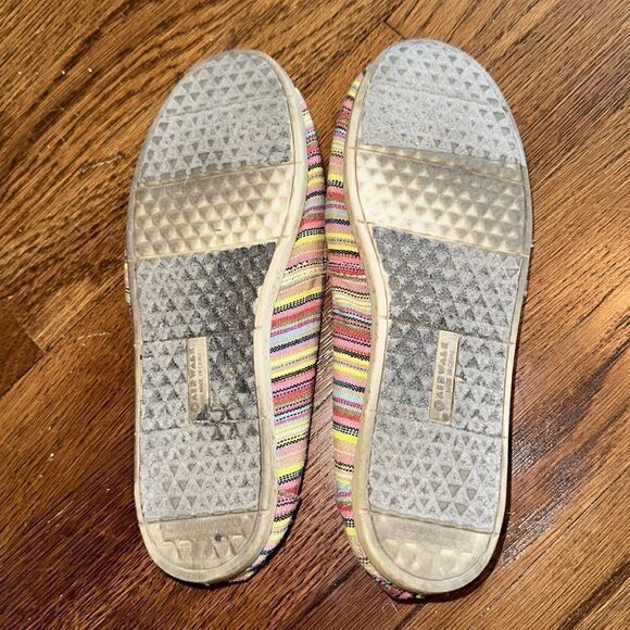 Airwalk multi colored striped flat espadrilles - Picture 4 of 5